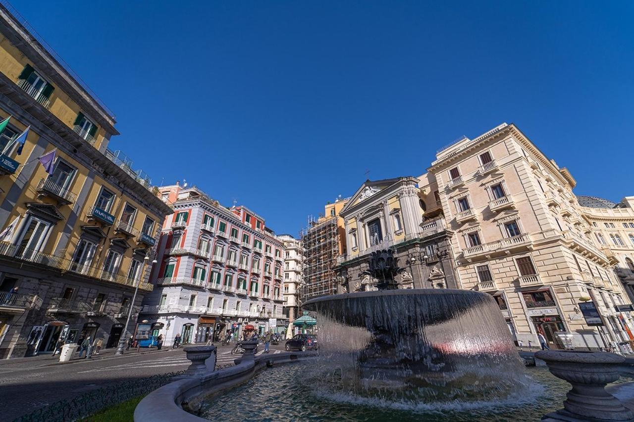 Pc Boutique H Napoli Centro, By Clapa Group Hotel Exterior photo
