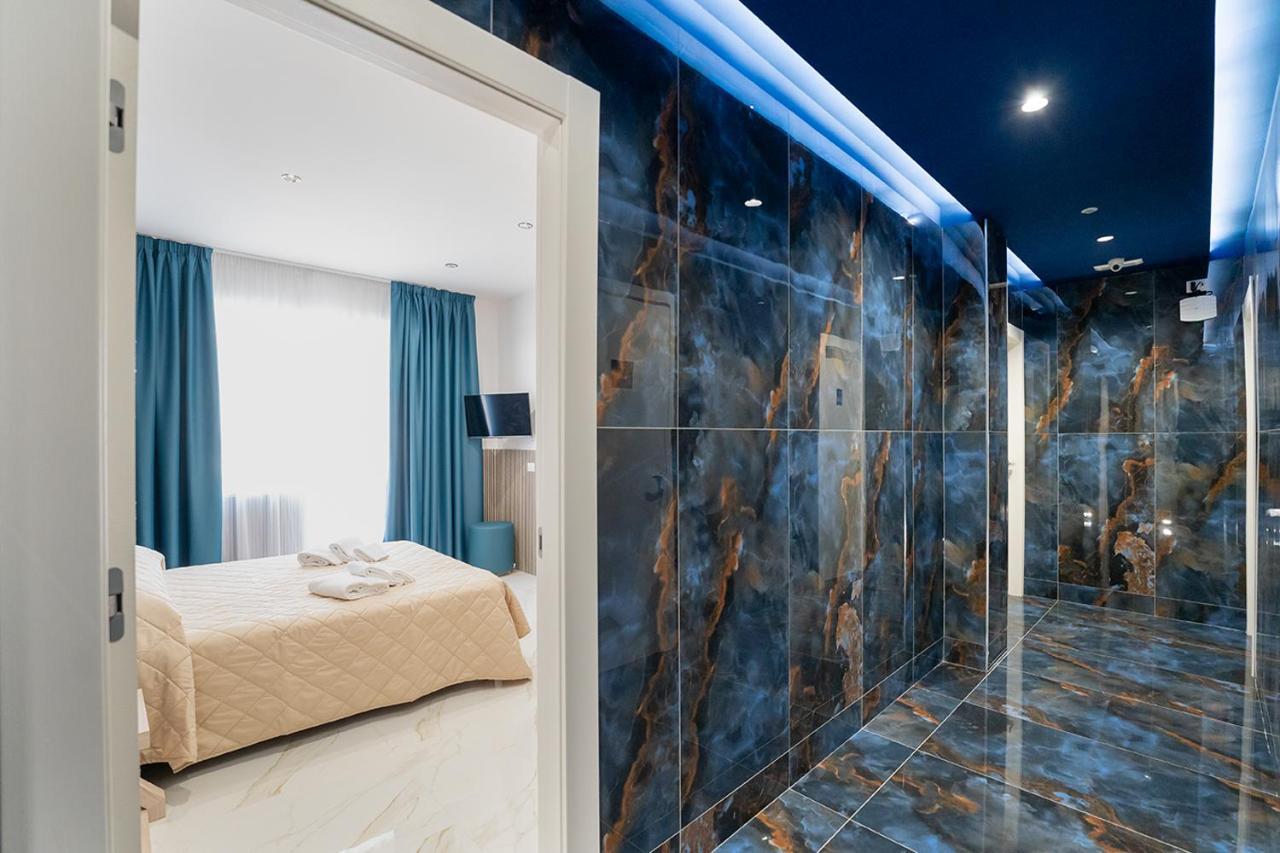 Pc Boutique H Napoli Centro, By Clapa Group Hotel Exterior photo