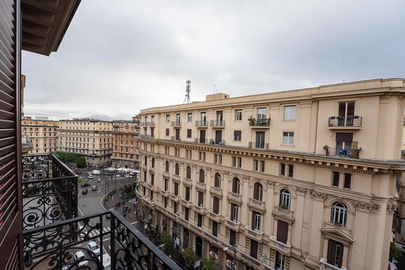 Pc Boutique H Napoli Centro, By Clapa Group Hotel Exterior photo