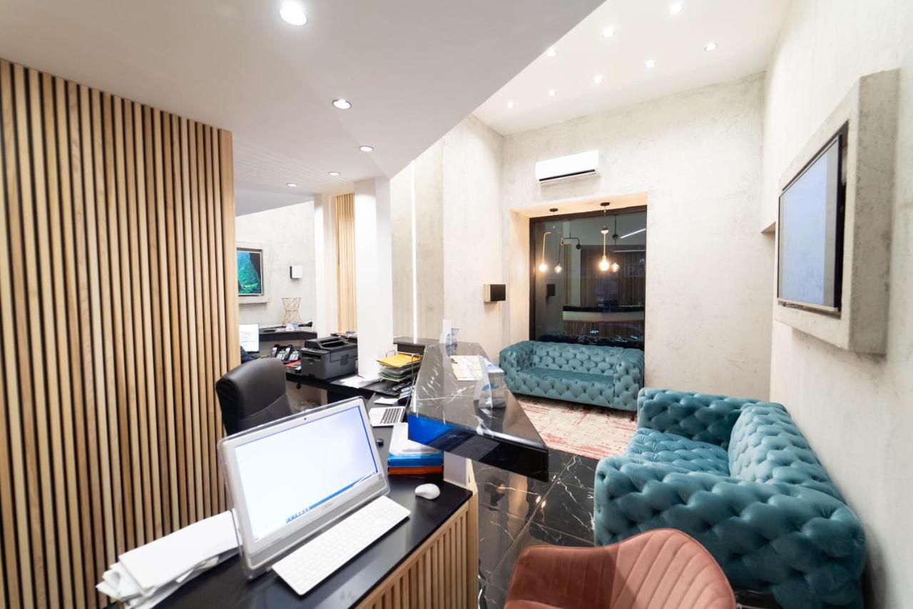 Pc Boutique H Napoli Centro, By Clapa Group Hotel Exterior photo